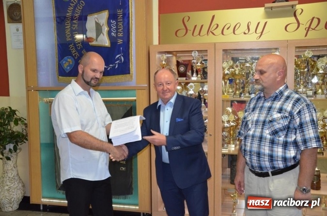 Zdjęcie w galerii na portalu naszraciborz.pl: Kolejna powiatowa szkoła wypięknieje i stanie się bardziej ekologiczna wiadomości z regionu