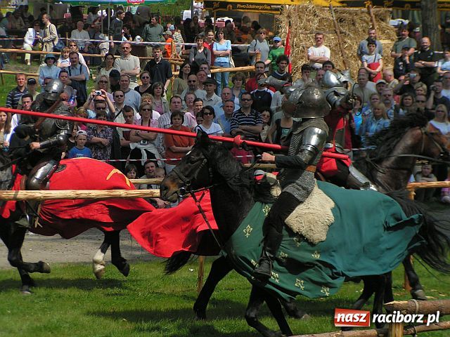 Zdjęcie w galerii na portalu naszraciborz.pl: Wielkie WIDOWISKO wiadomości z regionu