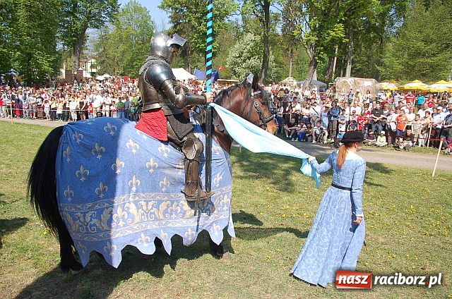 Zdjęcie w galerii na portalu naszraciborz.pl: Wielkie WIDOWISKO wiadomości z regionu