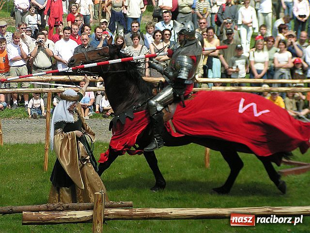 Zdjęcie w galerii na portalu naszraciborz.pl: Wielkie WIDOWISKO wiadomości z regionu