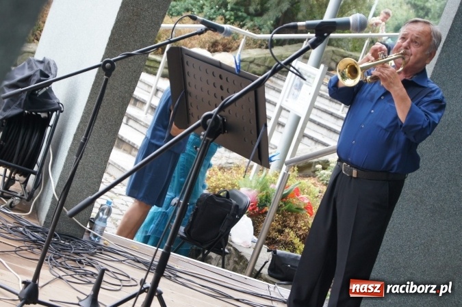 Zdjęcie w galerii na portalu naszraciborz.pl: Olga Procházková wystąpiła w Parku Roth wiadomości z regionu