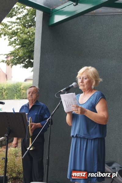 Zdjęcie w galerii na portalu naszraciborz.pl: Olga Procházková wystąpiła w Parku Roth wiadomości z regionu