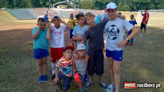 Zdjęcie w galerii na portalu naszraciborz.pl: Coco Jumbo i Bogowie futbolu najlepsi  wiadomości z regionu