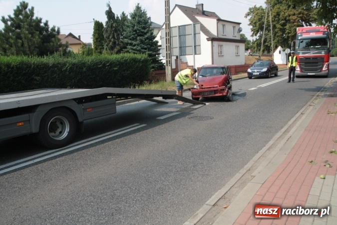 Zdjęcie w galerii na portalu naszraciborz.pl: Kierowca tico miał sporo szczęścia wiadomości z regionu