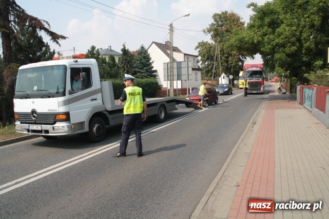 Zdjęcie w galerii na portalu naszraciborz.pl: Kierowca tico miał sporo szczęścia wiadomości z regionu