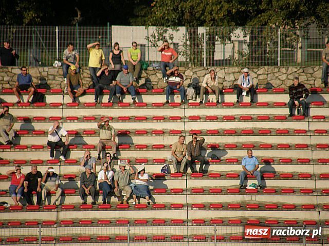 Zdjęcie w galerii na portalu naszraciborz.pl: Tym razem mistrz zdeklasował wicemistrza wiadomości z regionu