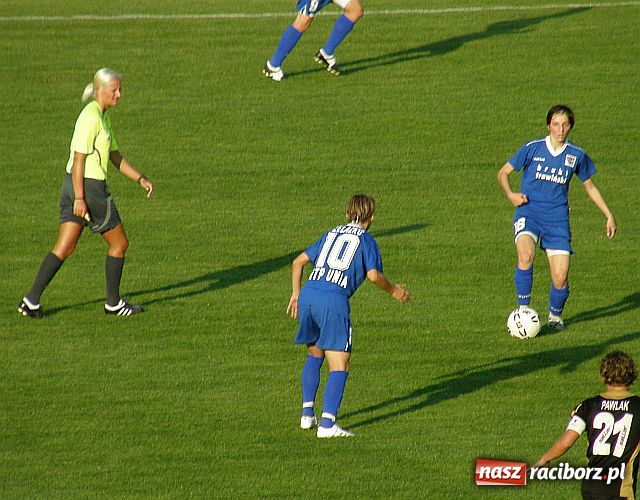 Zdjęcie w galerii na portalu naszraciborz.pl: Tym razem mistrz zdeklasował wicemistrza wiadomości z regionu