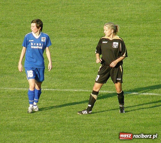 Zdjęcie w galerii na portalu naszraciborz.pl: Tym razem mistrz zdeklasował wicemistrza wiadomości z regionu