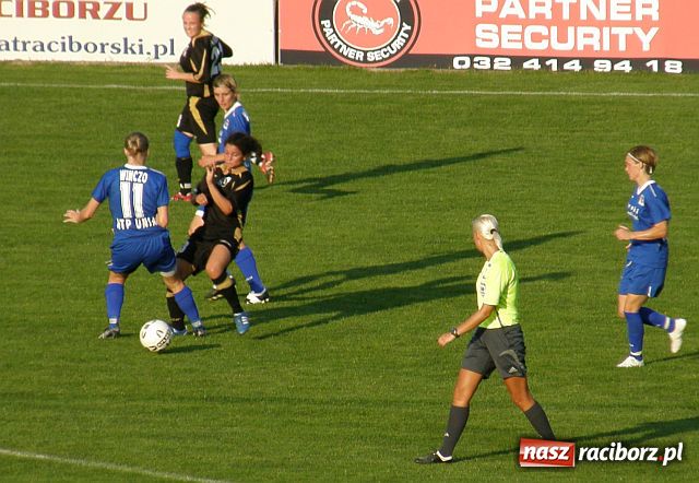 Zdjęcie w galerii na portalu naszraciborz.pl: Tym razem mistrz zdeklasował wicemistrza wiadomości z regionu