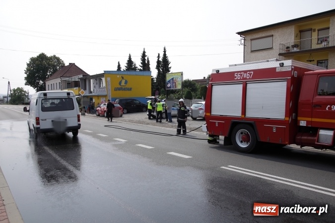 Zdjęcie w galerii na portalu naszraciborz.pl: Zderzenia pojazdów na Głubczyckiej i na Drodze Krajowej nr 45 w Bieńkowicach wiadomości z regionu