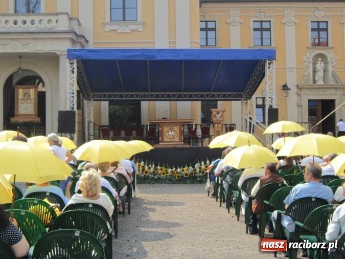 Zdjęcie w galerii na portalu naszraciborz.pl: Metropolitalne obchody Odpustu Wniebowzięcia NMP w Rudach  wiadomości z regionu