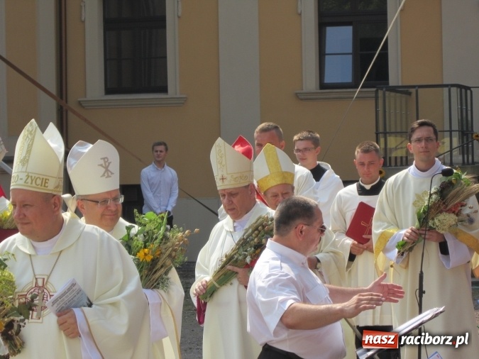 Zdjęcie w galerii na portalu naszraciborz.pl: Metropolitalne obchody Odpustu Wniebowzięcia NMP w Rudach  wiadomości z regionu