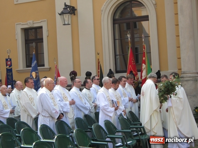 Zdjęcie w galerii na portalu naszraciborz.pl: Metropolitalne obchody Odpustu Wniebowzięcia NMP w Rudach  wiadomości z regionu