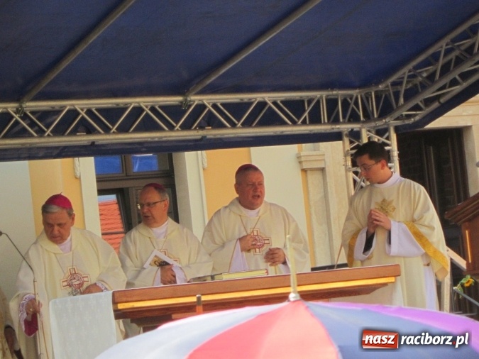 Zdjęcie w galerii na portalu naszraciborz.pl: Metropolitalne obchody Odpustu Wniebowzięcia NMP w Rudach  wiadomości z regionu