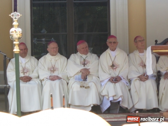 Zdjęcie w galerii na portalu naszraciborz.pl: Metropolitalne obchody Odpustu Wniebowzięcia NMP w Rudach  wiadomości z regionu