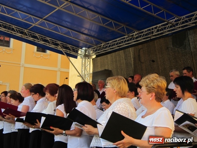 Zdjęcie w galerii na portalu naszraciborz.pl: Metropolitalne obchody Odpustu Wniebowzięcia NMP w Rudach  wiadomości z regionu