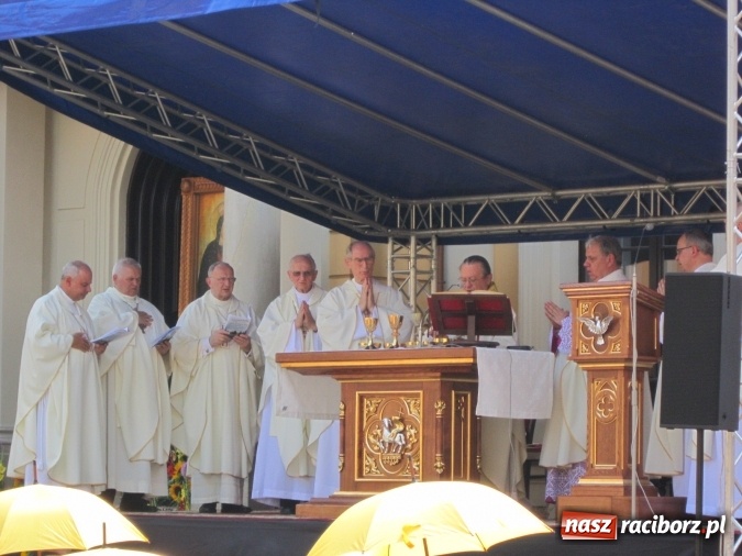 Zdjęcie w galerii na portalu naszraciborz.pl: Metropolitalne obchody Odpustu Wniebowzięcia NMP w Rudach  wiadomości z regionu