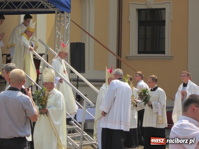 Zdjęcie w galerii na portalu naszraciborz.pl: Metropolitalne obchody Odpustu Wniebowzięcia NMP w Rudach  wiadomości z regionu