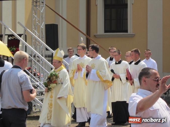 Zdjęcie w galerii na portalu naszraciborz.pl: Metropolitalne obchody Odpustu Wniebowzięcia NMP w Rudach  wiadomości z regionu