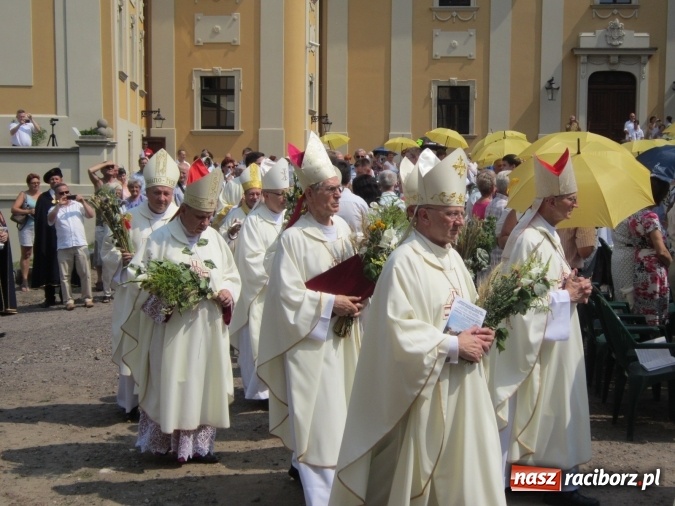 Zdjęcie w galerii na portalu naszraciborz.pl: Metropolitalne obchody Odpustu Wniebowzięcia NMP w Rudach  wiadomości z regionu