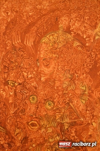 Zdjęcie w galerii na portalu naszraciborz.pl: Wakacje z duchami - wernisaż malarstwa Pauliny Knyziak-Niezgodzkiej na zamku  wiadomości z regionu