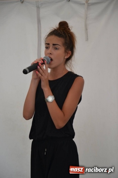 Zdjęcie w galerii na portalu naszraciborz.pl: Wokaliści z Kuźni Raciborskiej wystąpili na Zamku Piastowskim wiadomości z regionu