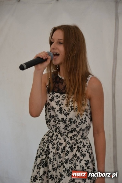 Zdjęcie w galerii na portalu naszraciborz.pl: Wokaliści z Kuźni Raciborskiej wystąpili na Zamku Piastowskim wiadomości z regionu