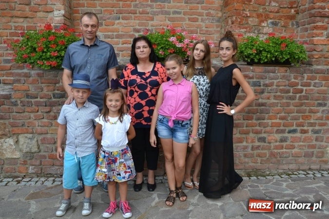 Zdjęcie w galerii na portalu naszraciborz.pl: Wokaliści z Kuźni Raciborskiej wystąpili na Zamku Piastowskim wiadomości z regionu