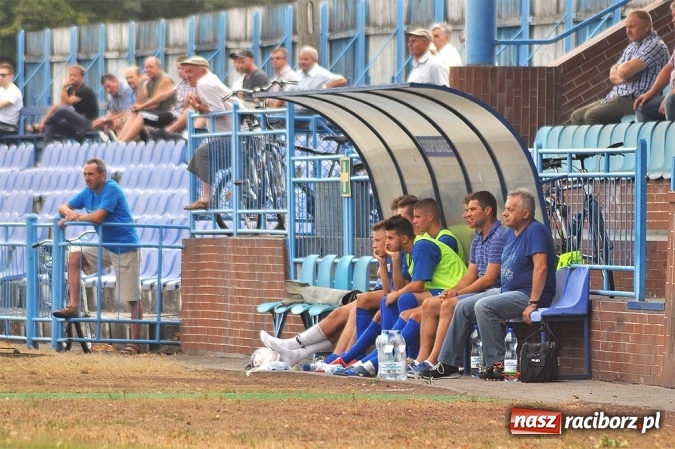 Zdjęcie w galerii na portalu naszraciborz.pl: Minimalna porażka Unii ze Szczakowianką wiadomości z regionu