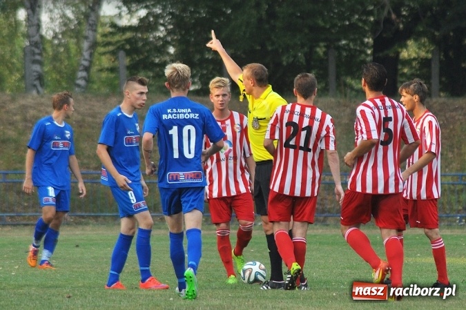 Zdjęcie w galerii na portalu naszraciborz.pl: Minimalna porażka Unii ze Szczakowianką wiadomości z regionu