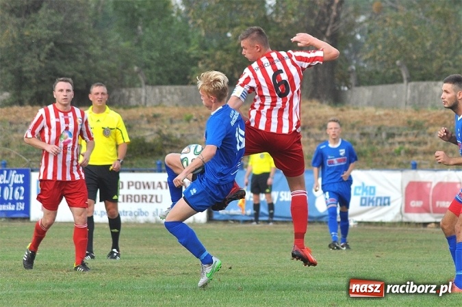 Zdjęcie w galerii na portalu naszraciborz.pl: Minimalna porażka Unii ze Szczakowianką wiadomości z regionu