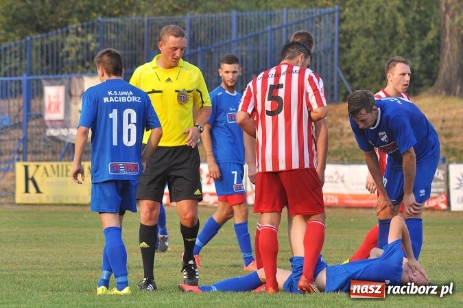 Zdjęcie w galerii na portalu naszraciborz.pl: Minimalna porażka Unii ze Szczakowianką wiadomości z regionu