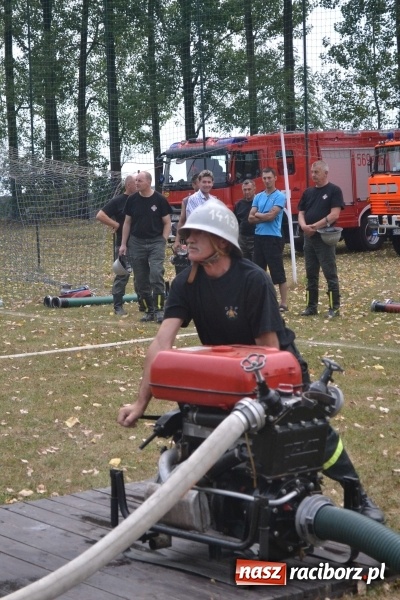Zdjęcie w galerii na portalu naszraciborz.pl: Druhowie oldboje walczyli w Owsiszczach wiadomości z regionu