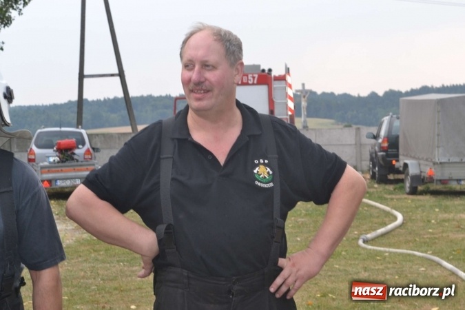 Zdjęcie w galerii na portalu naszraciborz.pl: Druhowie oldboje walczyli w Owsiszczach wiadomości z regionu