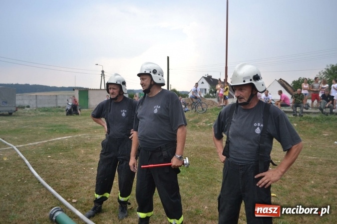 Zdjęcie w galerii na portalu naszraciborz.pl: Druhowie oldboje walczyli w Owsiszczach wiadomości z regionu