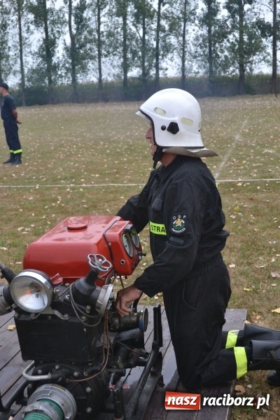 Zdjęcie w galerii na portalu naszraciborz.pl: Druhowie oldboje walczyli w Owsiszczach wiadomości z regionu