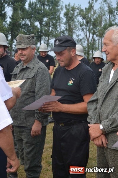 Zdjęcie w galerii na portalu naszraciborz.pl: Druhowie oldboje walczyli w Owsiszczach wiadomości z regionu