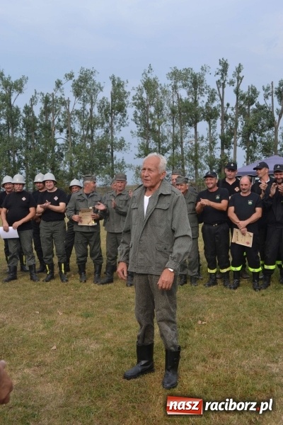 Zdjęcie w galerii na portalu naszraciborz.pl: Druhowie oldboje walczyli w Owsiszczach wiadomości z regionu