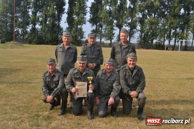 Zdjęcie w galerii na portalu naszraciborz.pl: Druhowie oldboje walczyli w Owsiszczach wiadomości z regionu