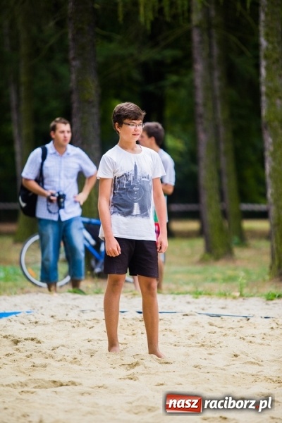 Zdjęcie w galerii na portalu naszraciborz.pl: Mistrzostwa Raciborza w Siatkówce Plażowej wiadomości z regionu