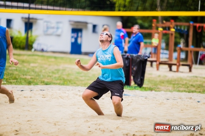 Zdjęcie w galerii na portalu naszraciborz.pl: Mistrzostwa Raciborza w Siatkówce Plażowej wiadomości z regionu