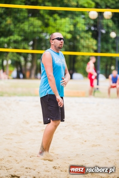 Zdjęcie w galerii na portalu naszraciborz.pl: Mistrzostwa Raciborza w Siatkówce Plażowej wiadomości z regionu