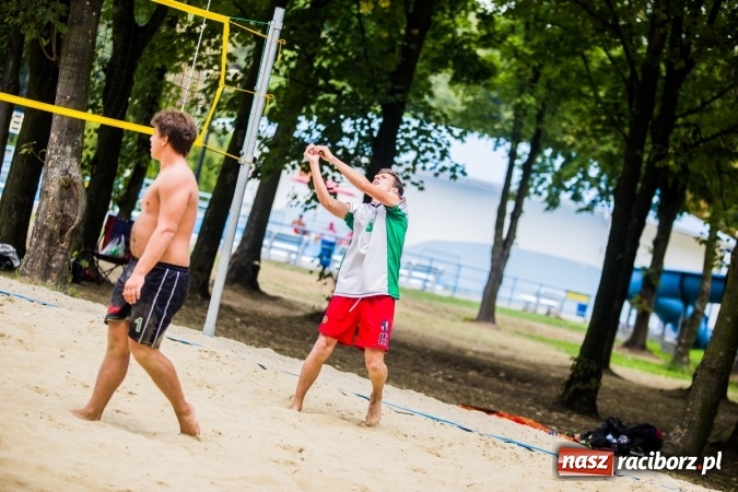 Zdjęcie w galerii na portalu naszraciborz.pl: Mistrzostwa Raciborza w Siatkówce Plażowej wiadomości z regionu
