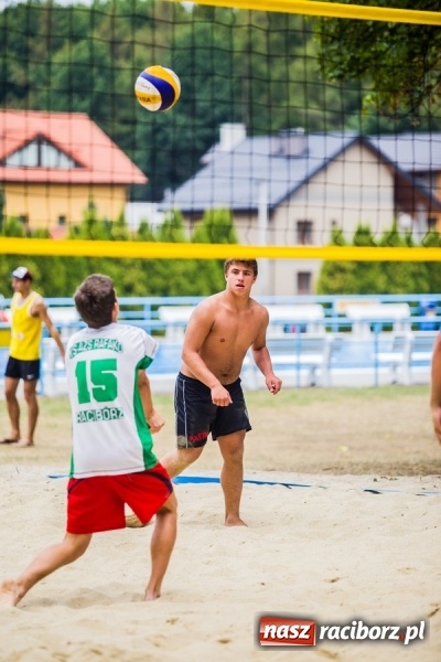 Zdjęcie w galerii na portalu naszraciborz.pl: Mistrzostwa Raciborza w Siatkówce Plażowej wiadomości z regionu