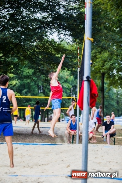 Zdjęcie w galerii na portalu naszraciborz.pl: Mistrzostwa Raciborza w Siatkówce Plażowej wiadomości z regionu