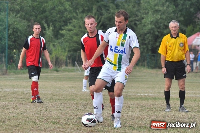 Zdjęcie w galerii na portalu naszraciborz.pl: Skromna wygrana Brzezia na rozpoczęcie sezonu wiadomości z regionu