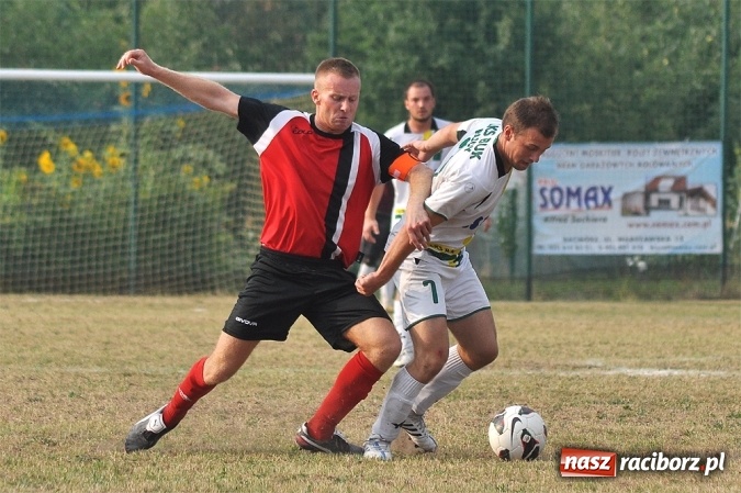 Zdjęcie w galerii na portalu naszraciborz.pl: Skromna wygrana Brzezia na rozpoczęcie sezonu wiadomości z regionu