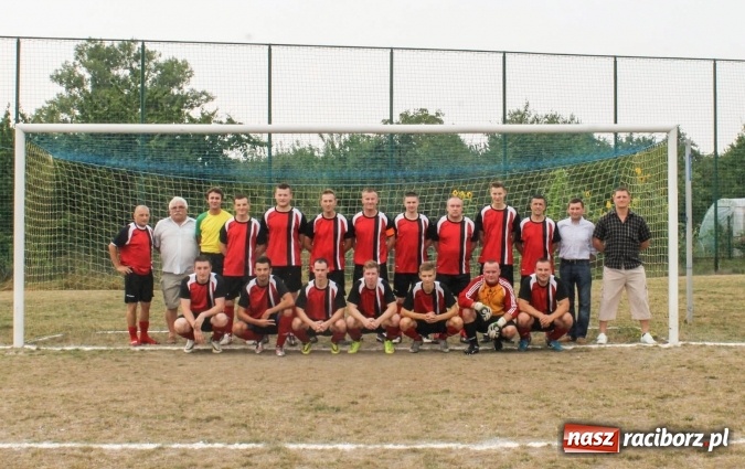 Zdjęcie w galerii na portalu naszraciborz.pl: Skromna wygrana Brzezia na rozpoczęcie sezonu wiadomości z regionu