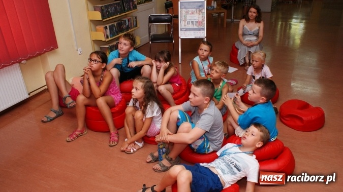 Zdjęcie w galerii na portalu naszraciborz.pl: Po raz czwarty raciborska biblioteka uczestniczyła w akcji Sieciaki na wakacjach  wiadomości z regionu