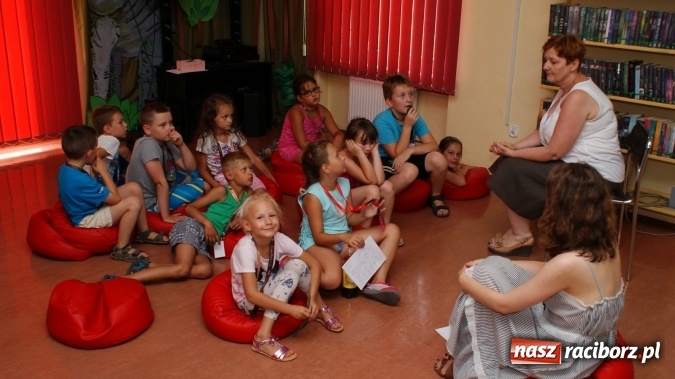 Zdjęcie w galerii na portalu naszraciborz.pl: Po raz czwarty raciborska biblioteka uczestniczyła w akcji Sieciaki na wakacjach  wiadomości z regionu